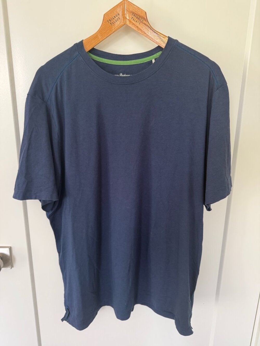 Tommy Bahama Men's Island Zone XL Dark Blue Tee Shirt